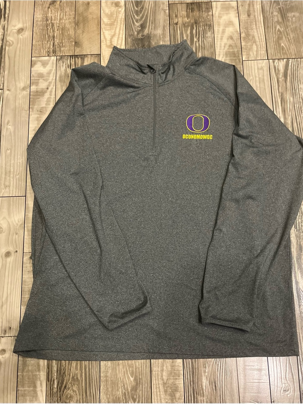 Oconomowoc Gray Quarter-Zip Performance Pullover